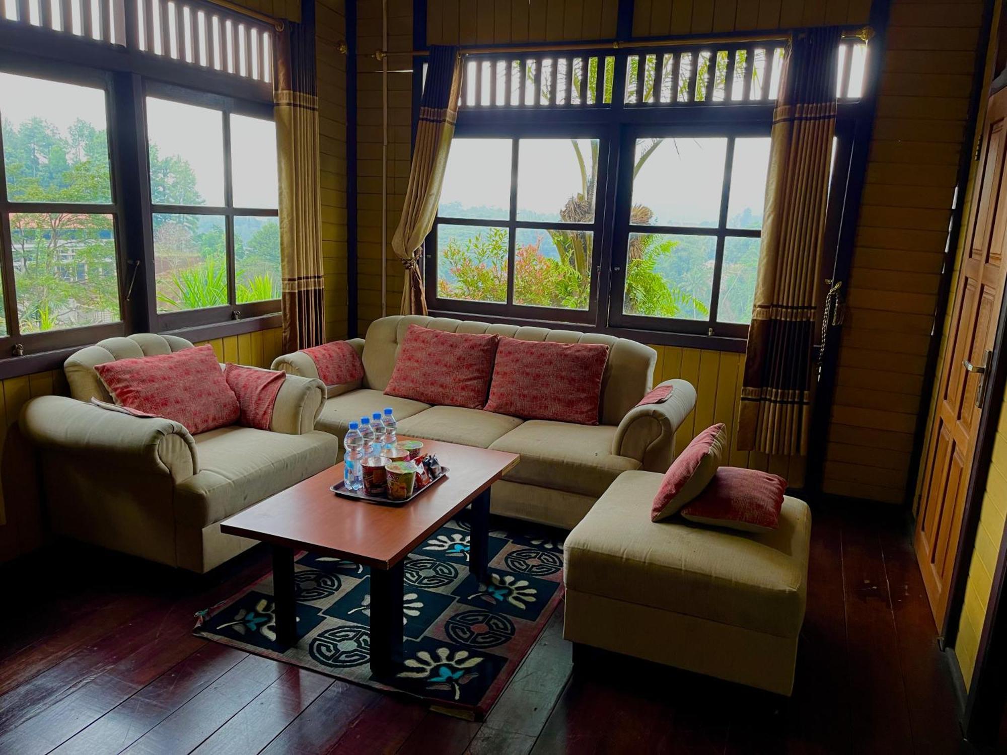 Jcc Villas, Puncak Cipayung  المظهر الخارجي الصورة